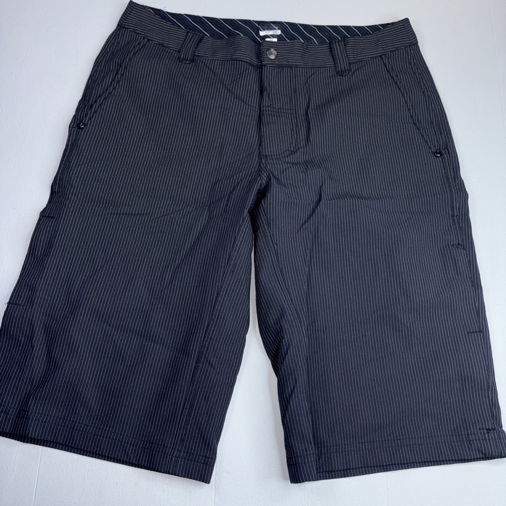 Lululemon Golf Chino Shorts Mens 34 Black w White Stripe